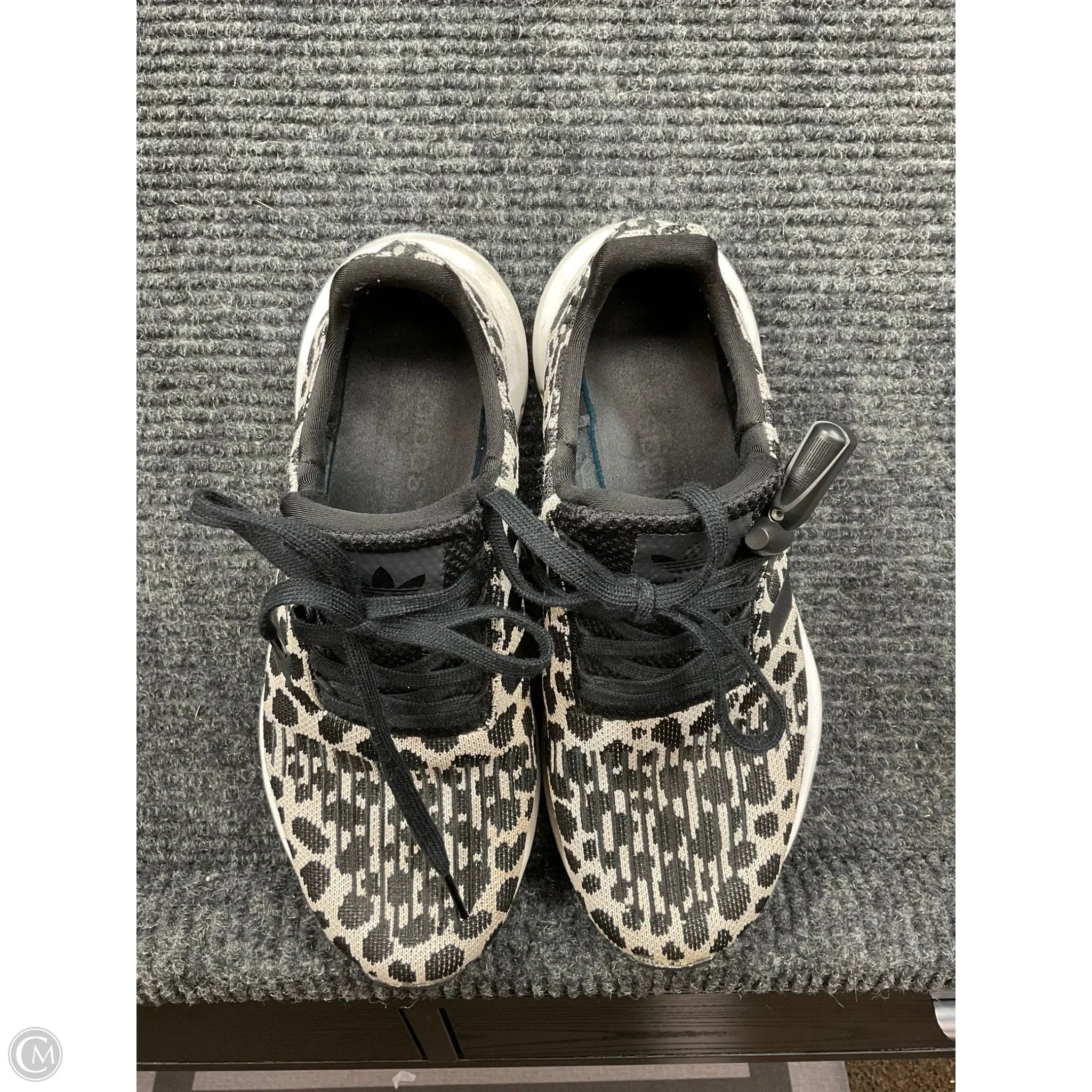 Shoes Athletic By Adidas In Animal Print, Size: 8.5