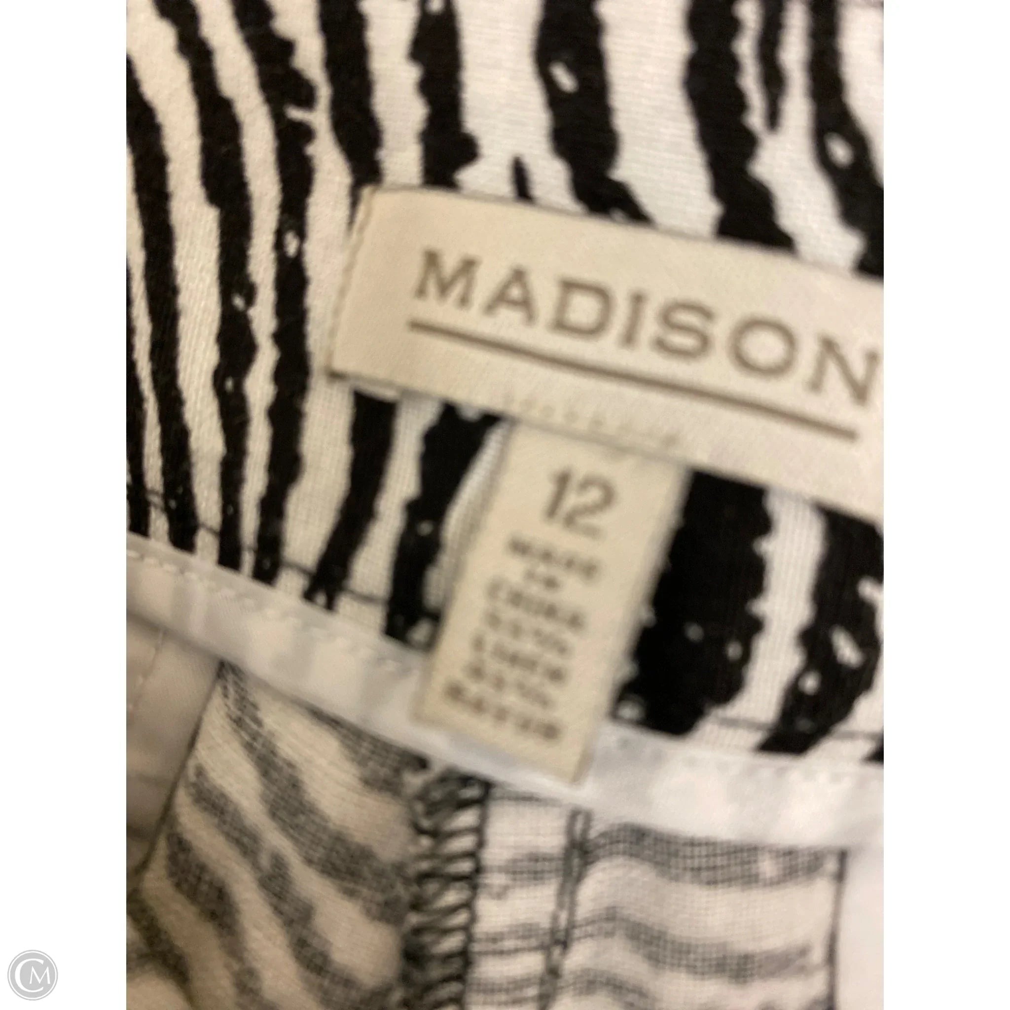 Shorts By Madison In Black & White, Size: 12