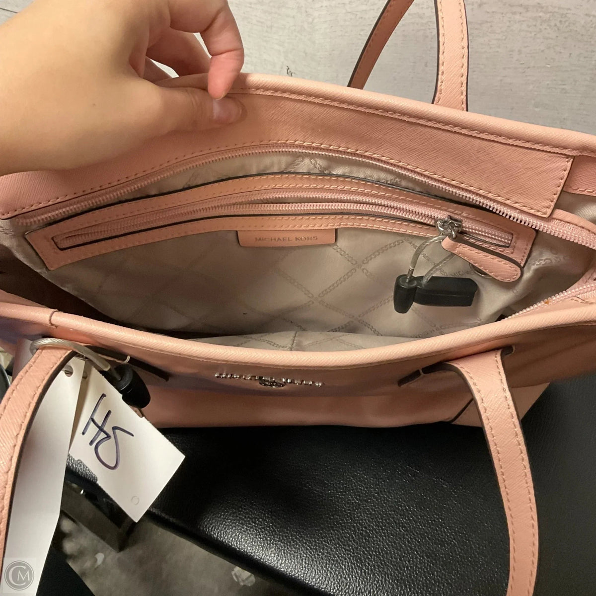 Handbag Designer By Michael Kors, Size: Medium