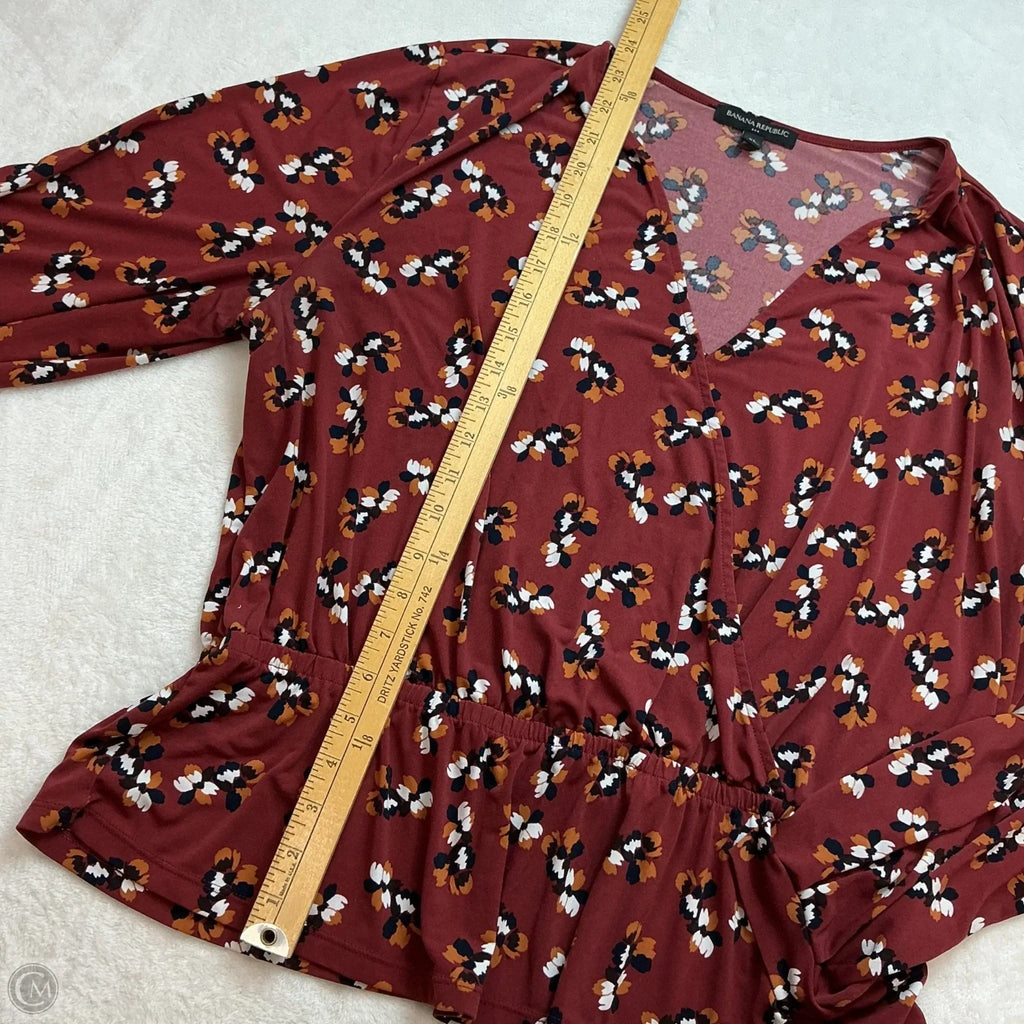 Top Long Sleeve By Banana Republic In Red, Size: Xl