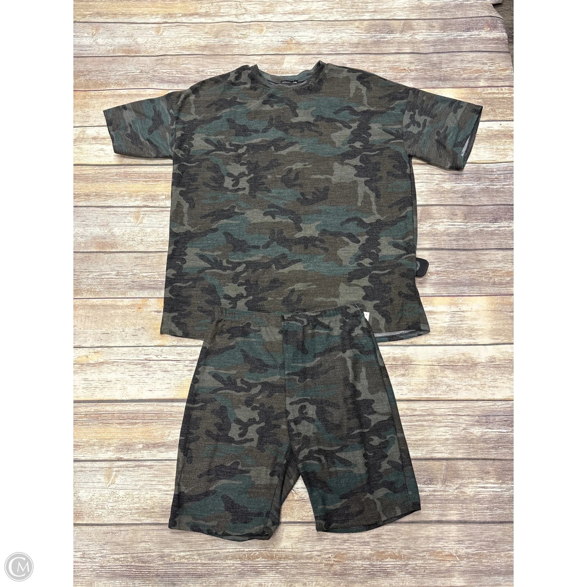 Shorts Set By Fashion Nova In Camouflage Print, Size: M