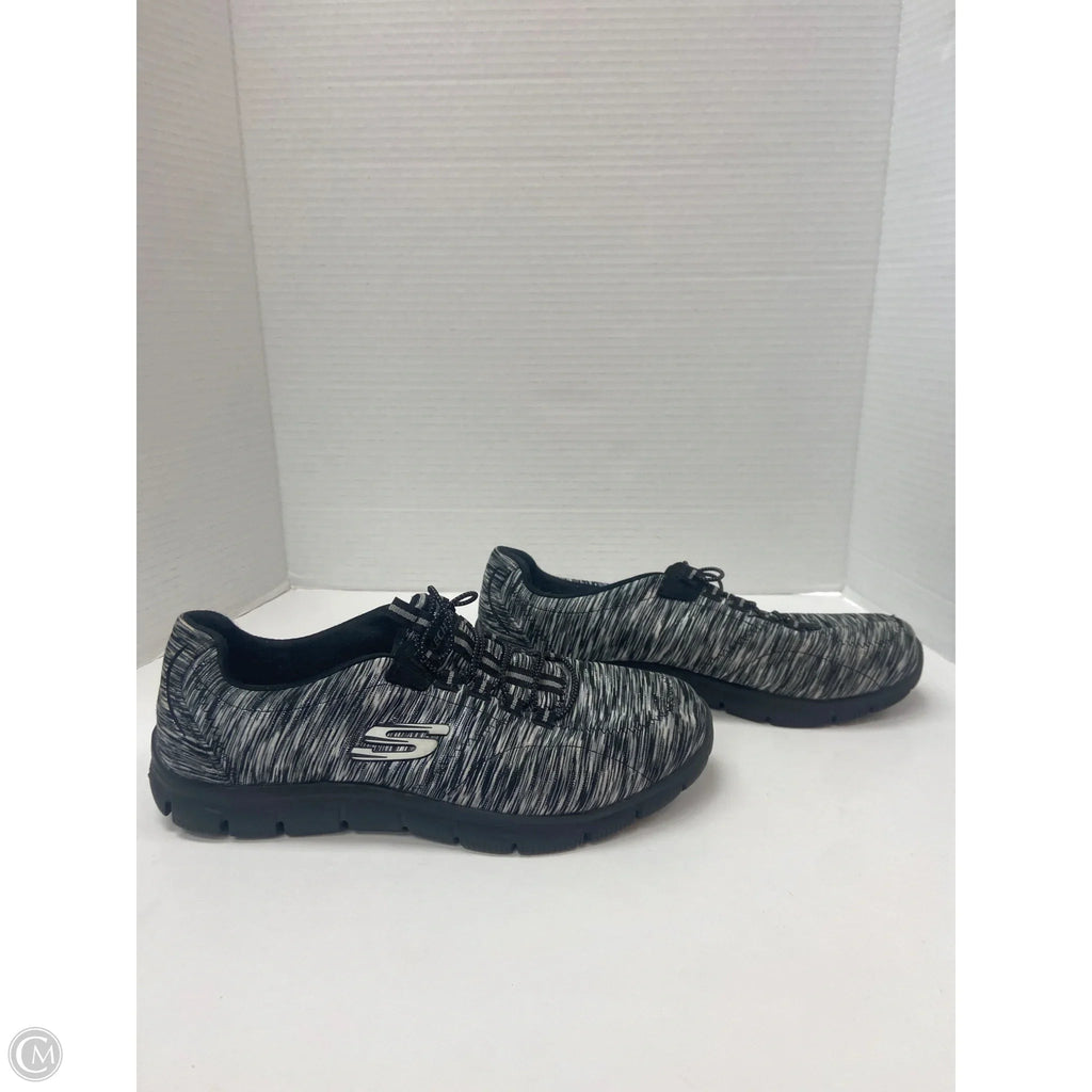 Shoes Athletic By Skechers In Black & White, Size: 8.5