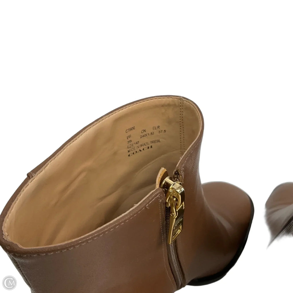 Boots Designer By Coach In Brown, Size: 7