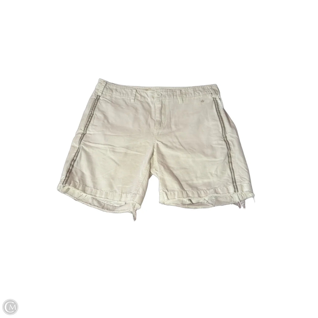 Shorts By Clothes Mentor In White, Size: 6