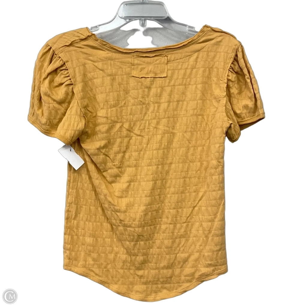 Top Short Sleeve Basic By We The Free In Yellow, Size: M