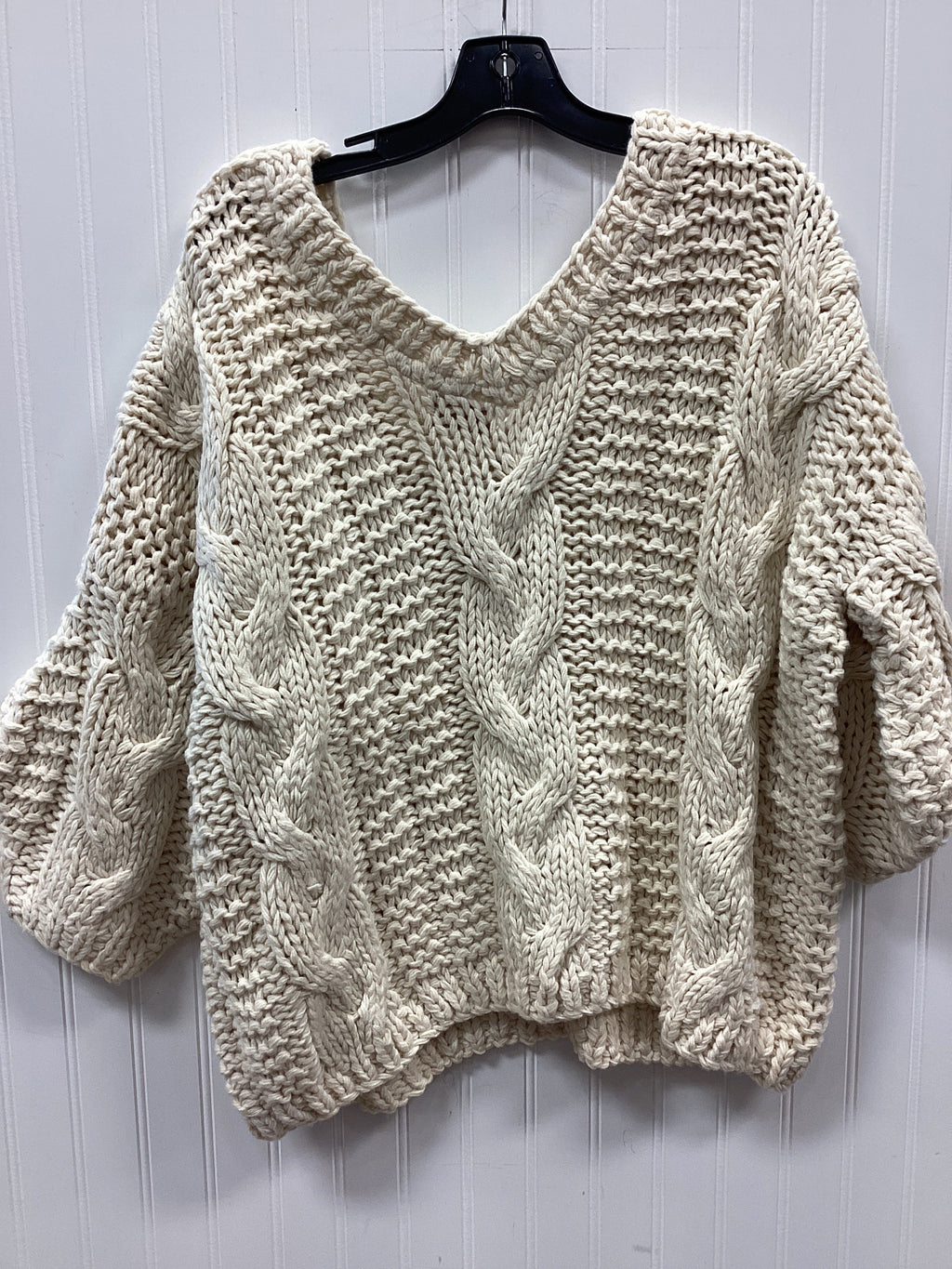 Sweater By Pol In Cream, Size:M