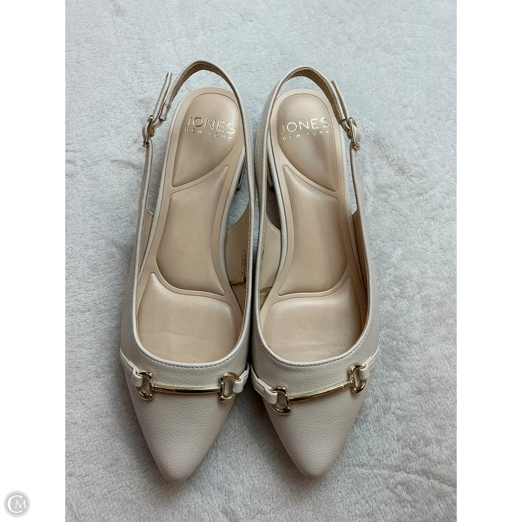 Shoes Flats By Jones New York In Ivory, Size: 8.5