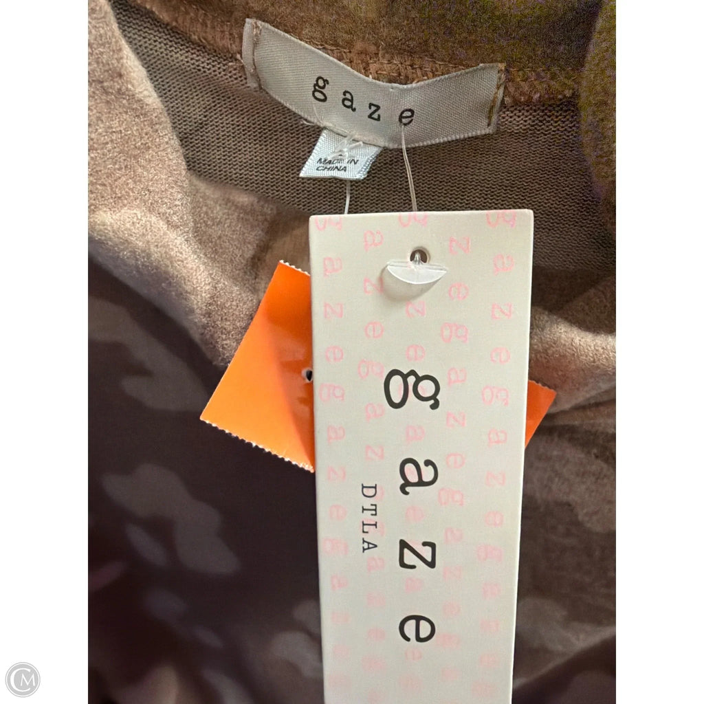 Top Long Sleeve By Gaze In Brown, Size: L
