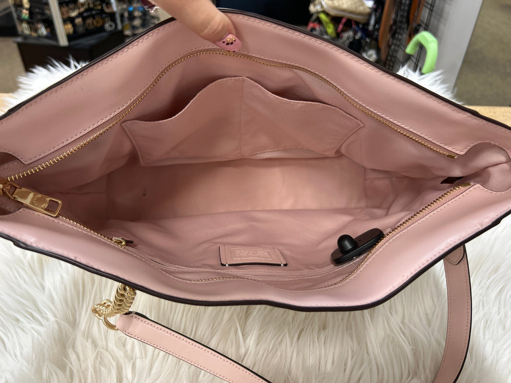 Handbag Designer By Coach In Cream & Pink, Size:Large