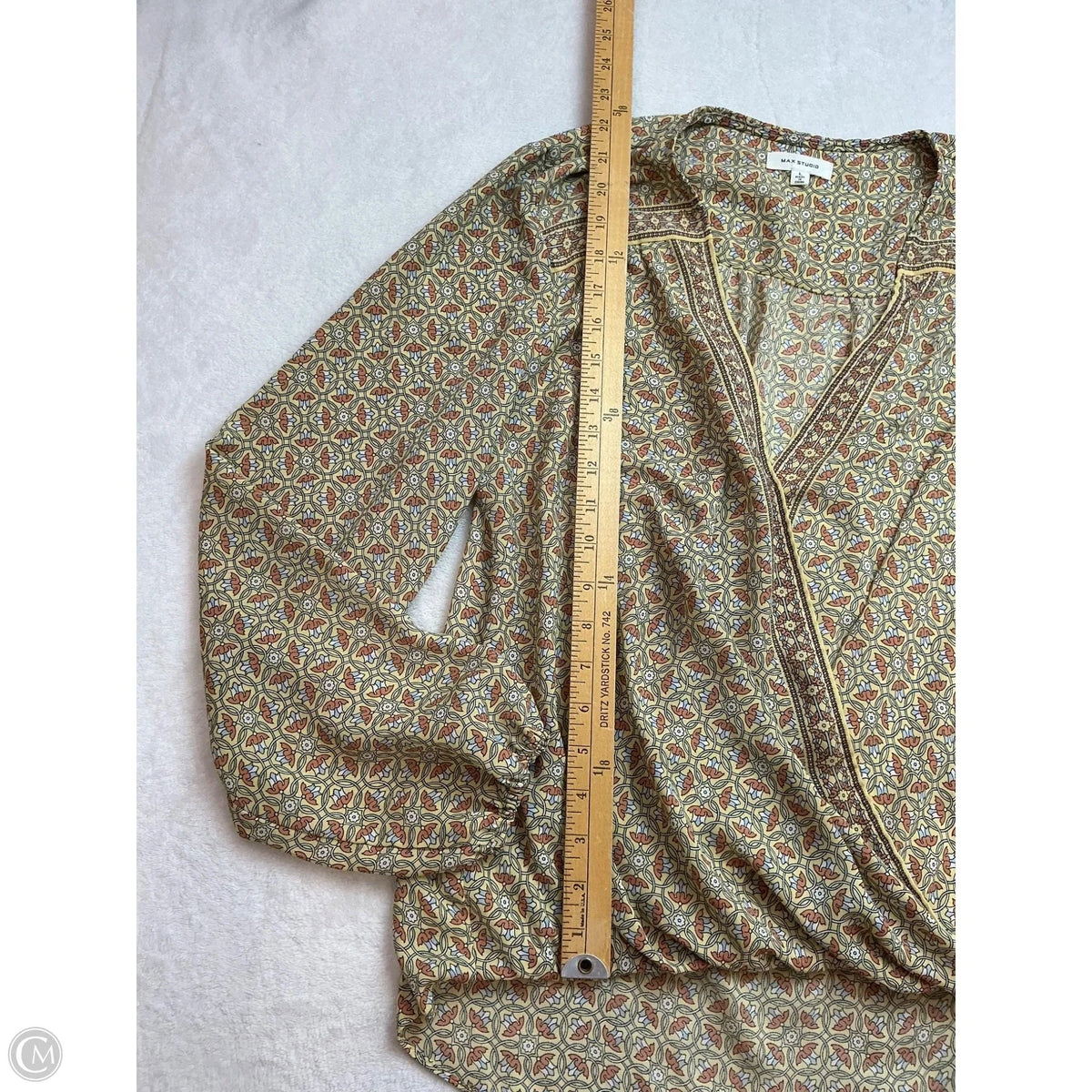 Top Long Sleeve By Max Studio In Yellow, Size: L