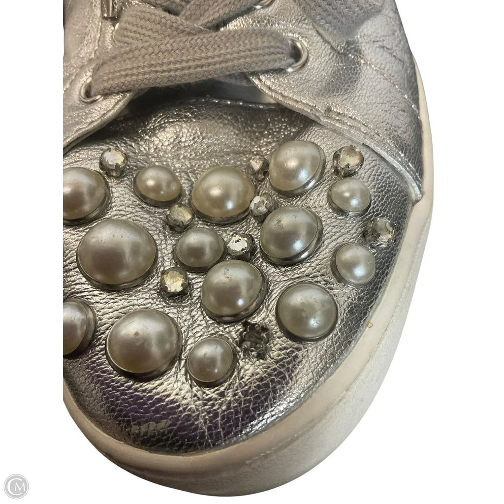 Shoes Designer By Michael Kors In Silver, Size: 9.5