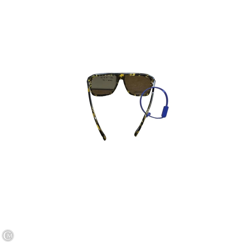 Sunglasses By Cmc, Size: Medium