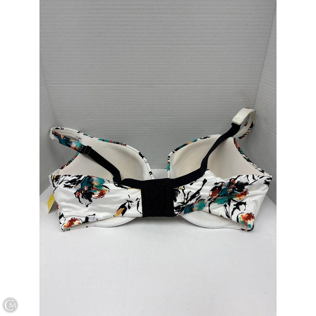 Bra By Cacique In White, Size: 0