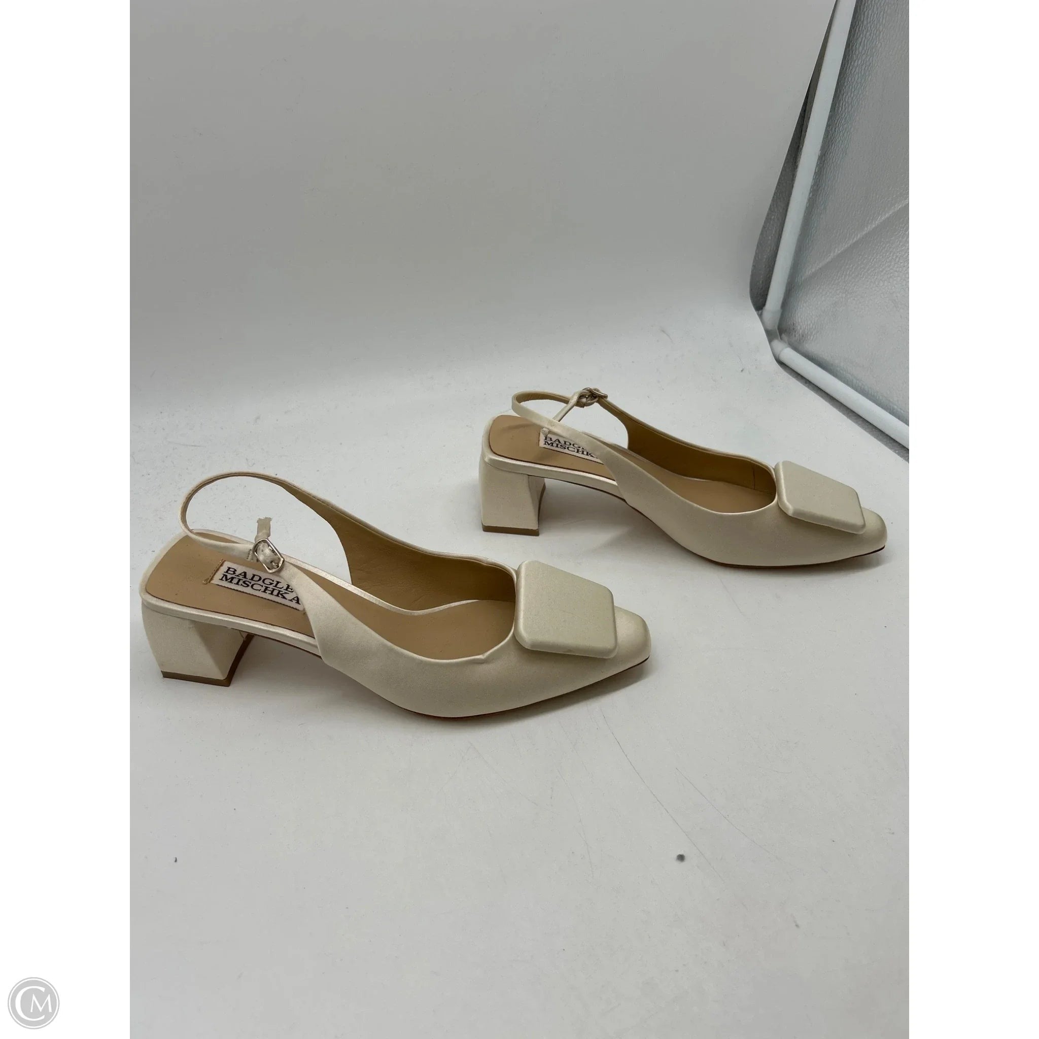 Shoes Heels Block By Badgley Mischka In Cream, Size: 7