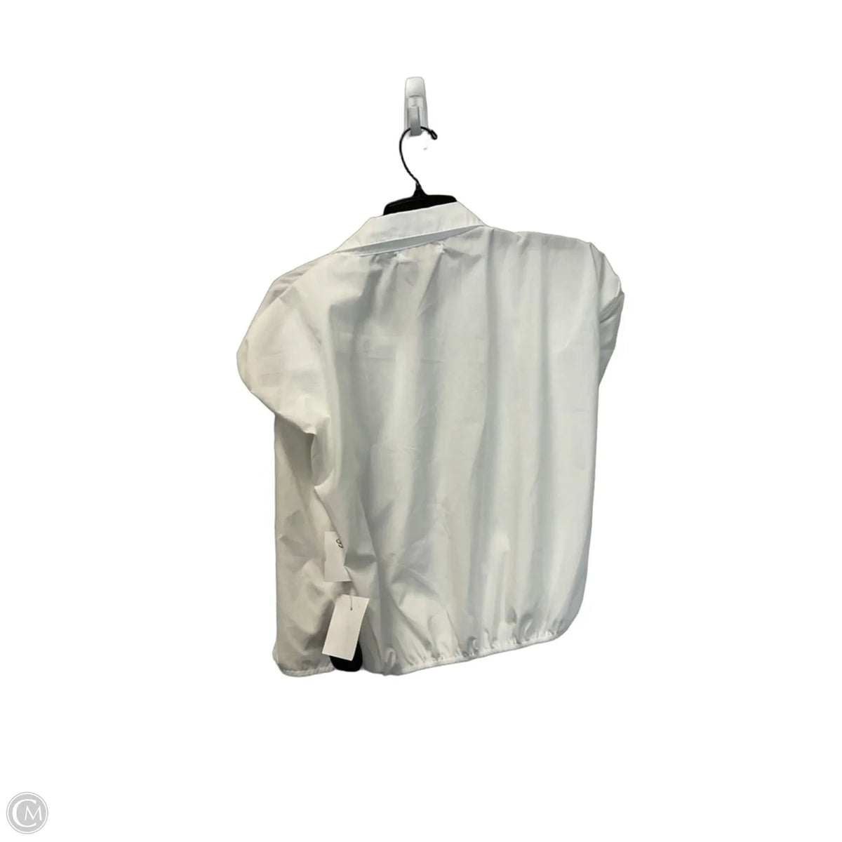 Top Short Sleeve By Clothes Mentor In White, Size: M