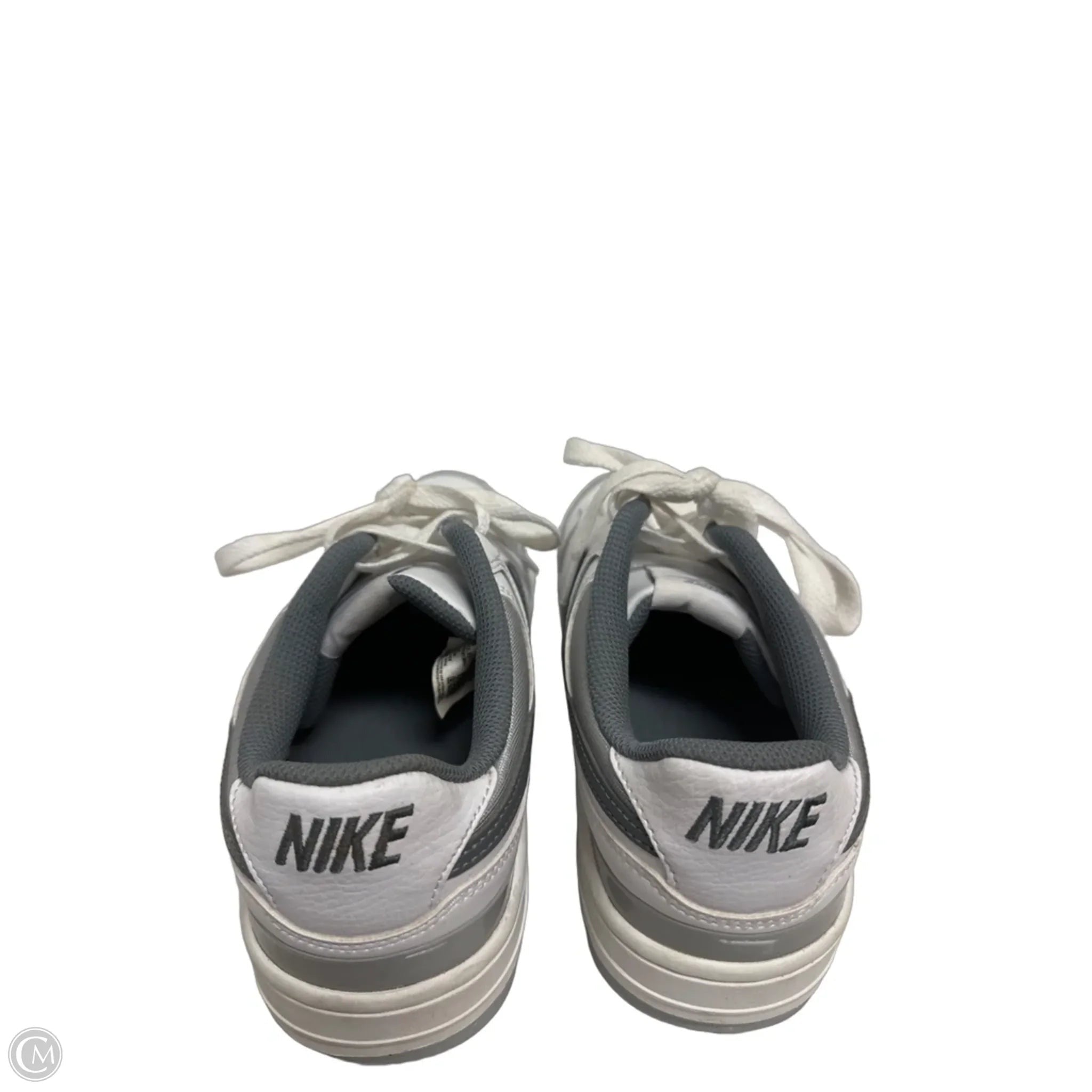 Shoes Sneakers By Nike In White, Size: 9.5