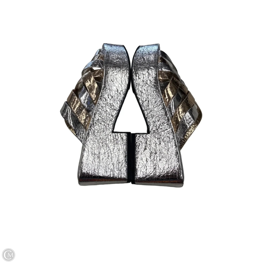 Sandals Heels Platform By Katy Perry In Gold & Silver, Size: 8.5