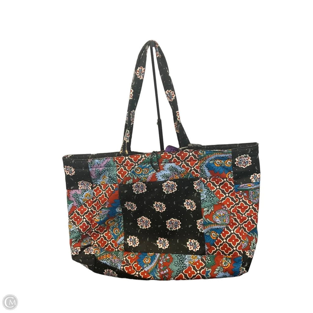 Handbag By Vera Bradley, Size: Medium