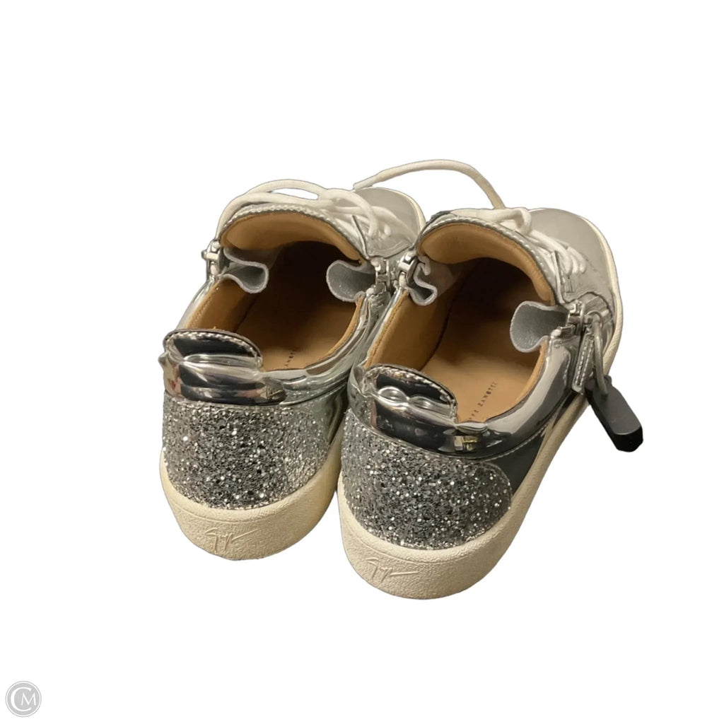 Shoes Designer By Giuseppe Zanotti In Silver, Size: 10