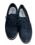Shoes Flats By Clarks In Black, Size: 8