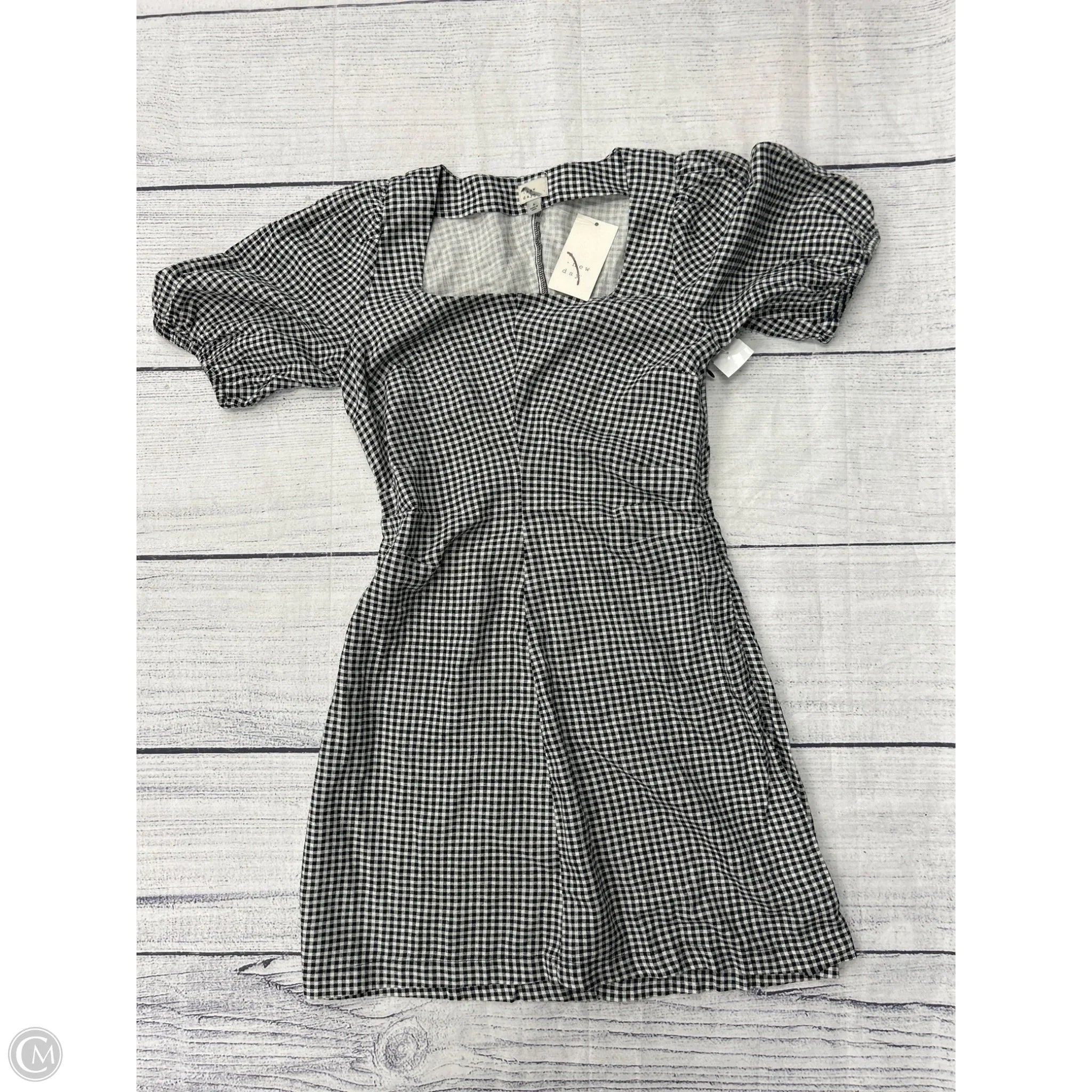 Dress Casual Short By A New Day In Black & White, Size: L