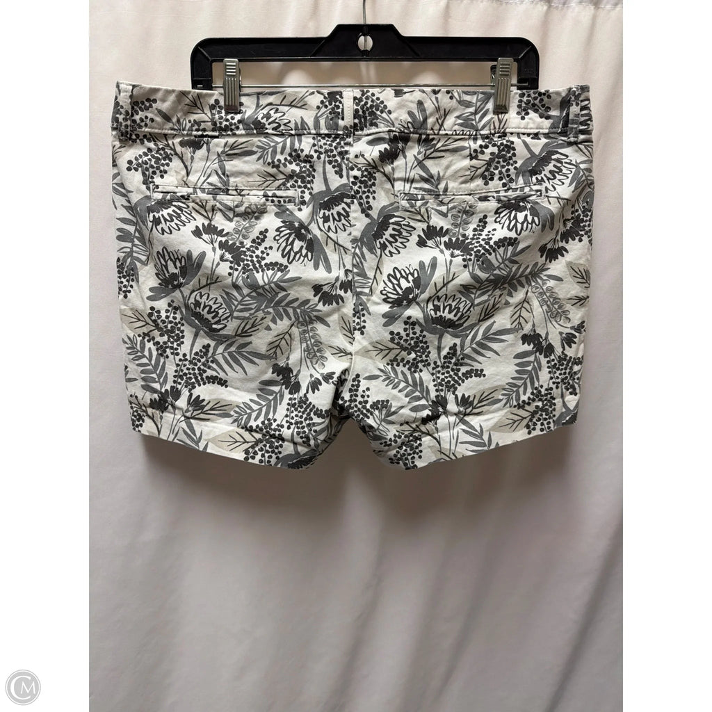 Shorts By Old Navy In Grey, Size: 14