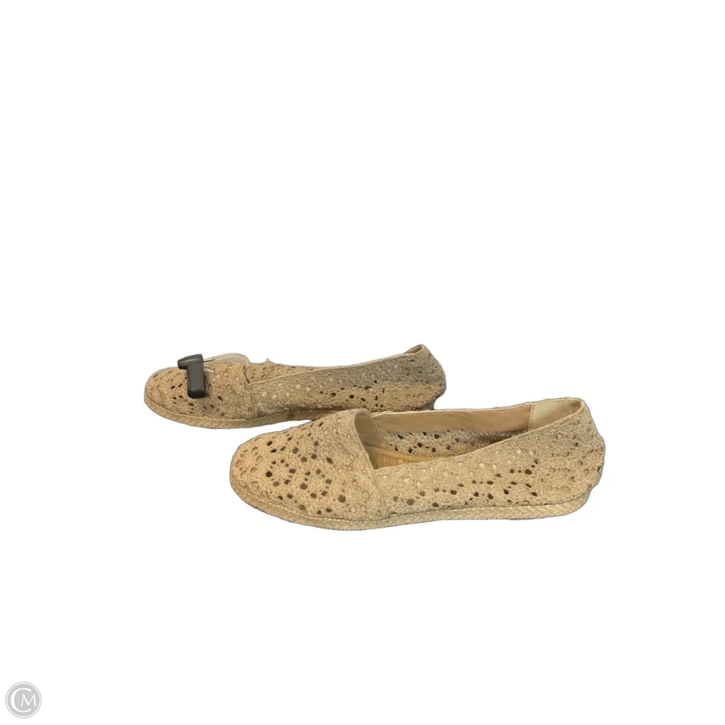 Shoes Flats By Cmc In Tan, Size: 9