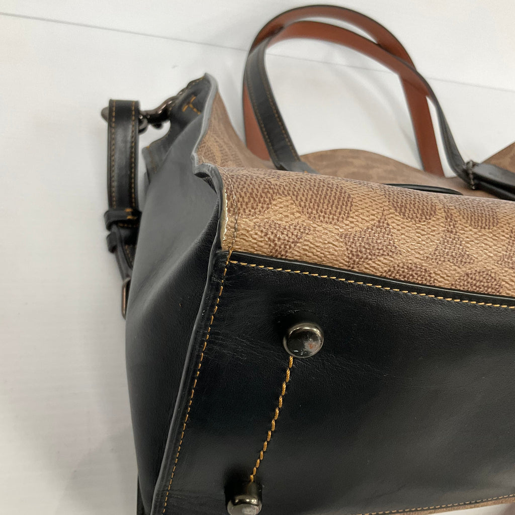 Crossbody Designer By Coach, Size: Medium