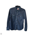 Top Long Sleeve By Levis In Blue Denim, Size: M