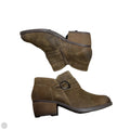 Boots Ankle Flats By Clarks In Brown, Size: 6