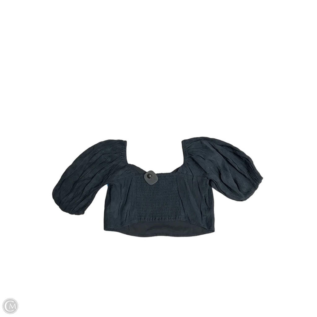 Top Short Sleeve By Abercrombie And Fitch In Black, Size: M