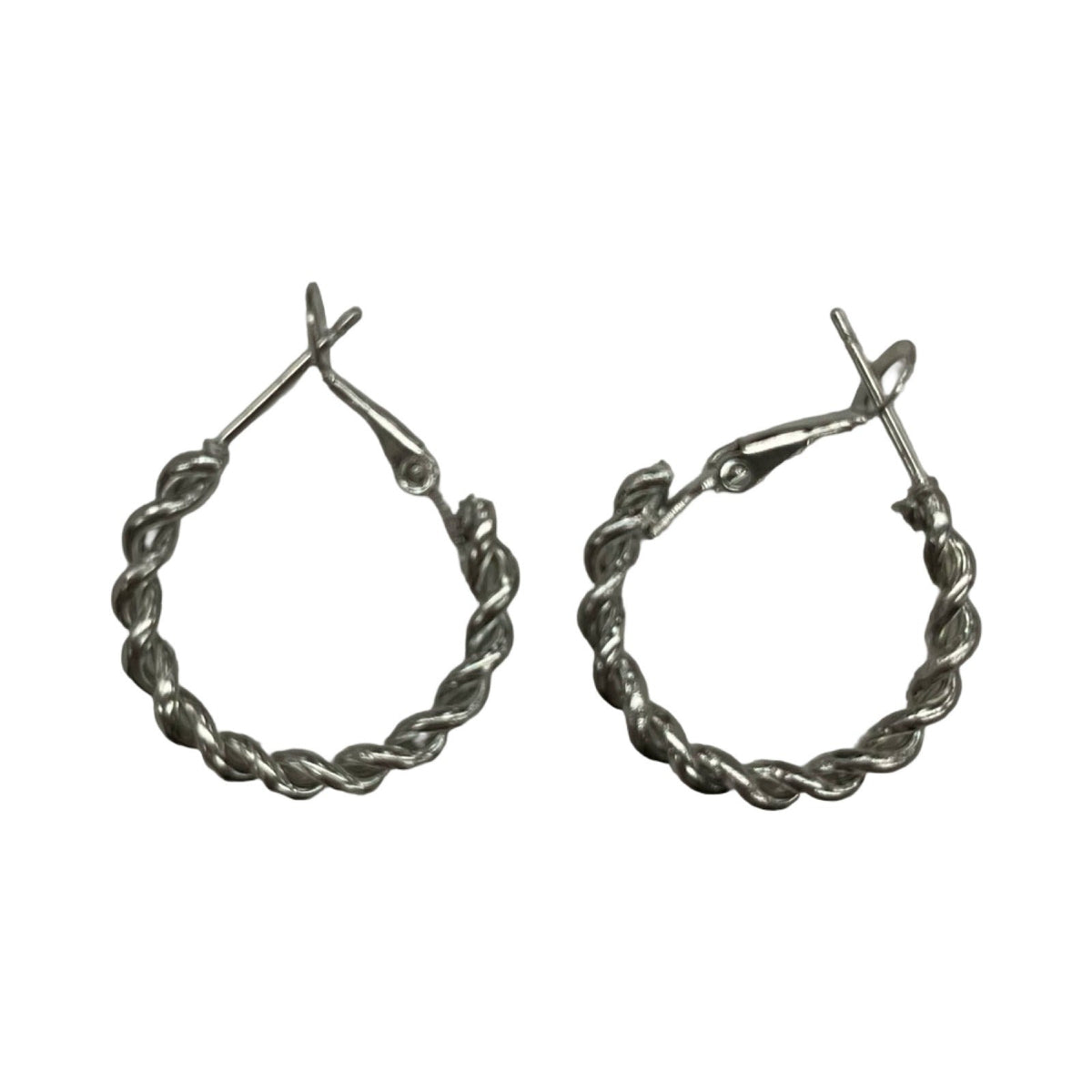 Earrings Hoop By Clothes Mentor In Silver