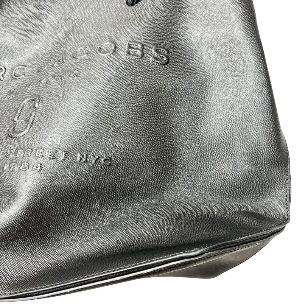 Tote Luxury Designer By Marc Jacobs, Size: Medium