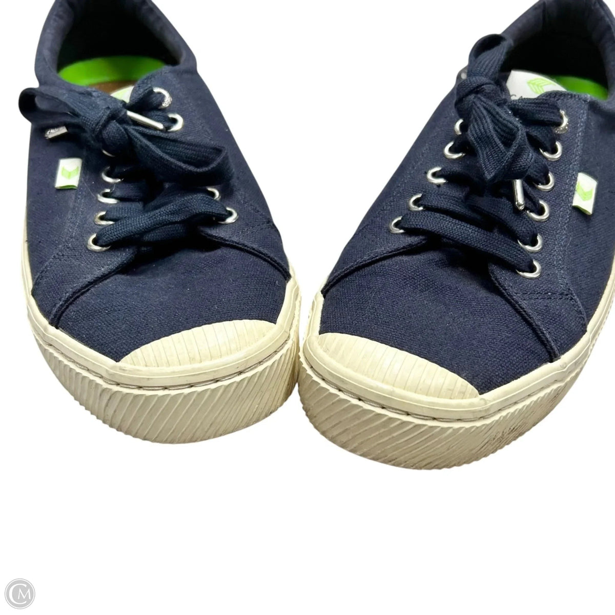 Shoes Sneakers By Cariuma In Navy, Size: 10.5
