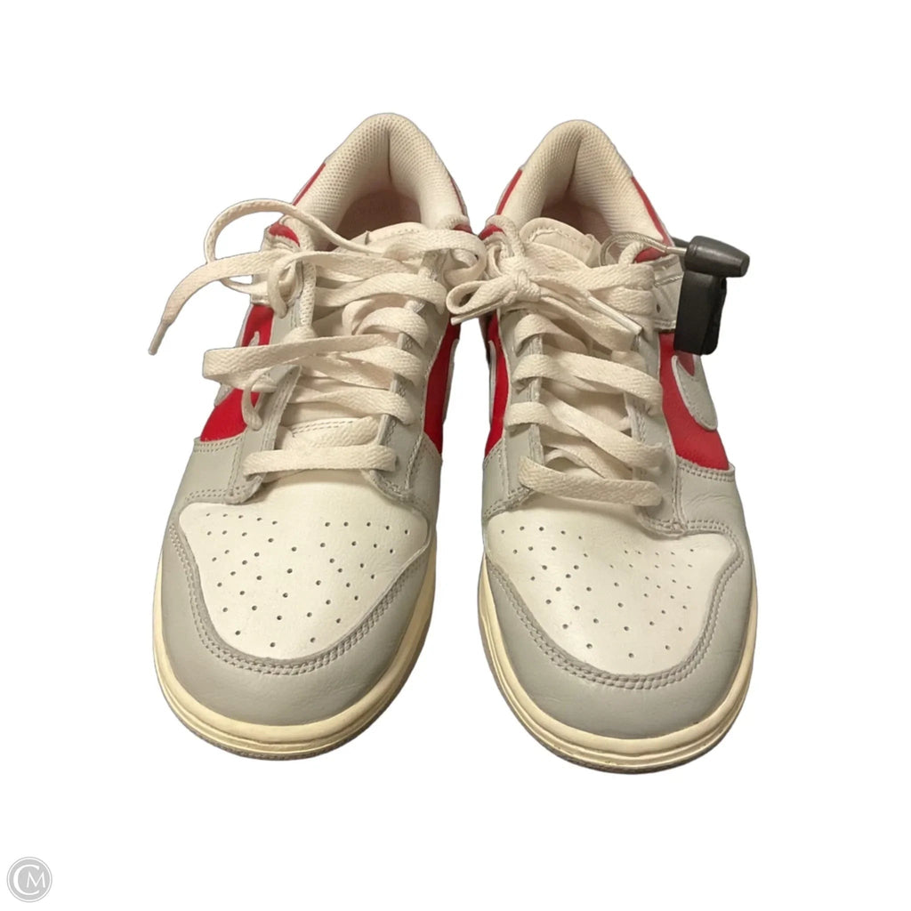 Shoes Athletic By Nike In Grey & Red, Size: 8