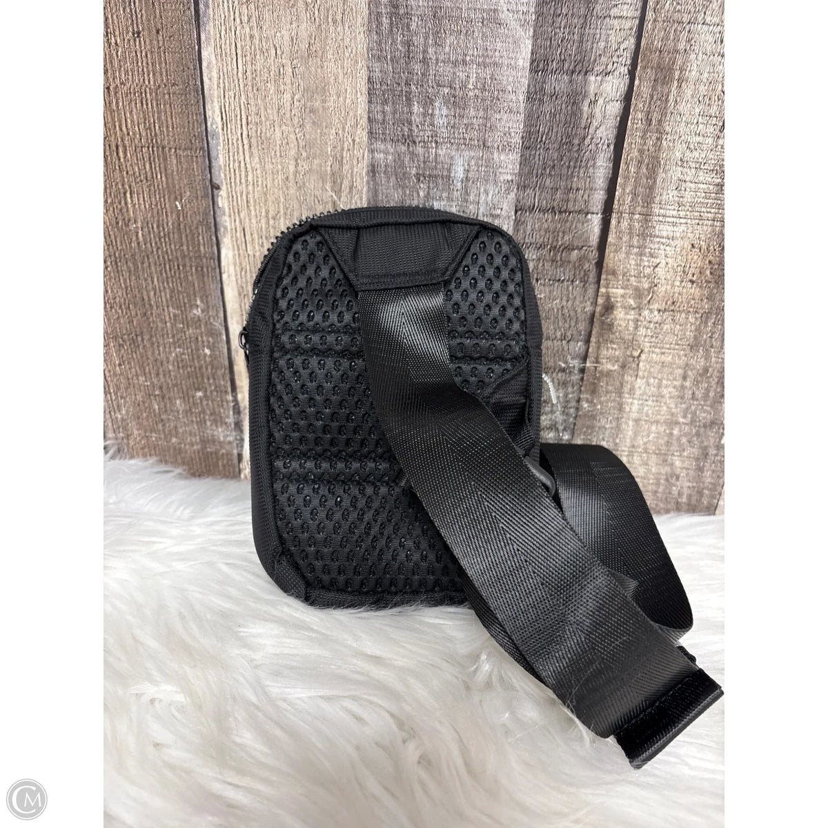 Crossbody By Cme, Size: Small