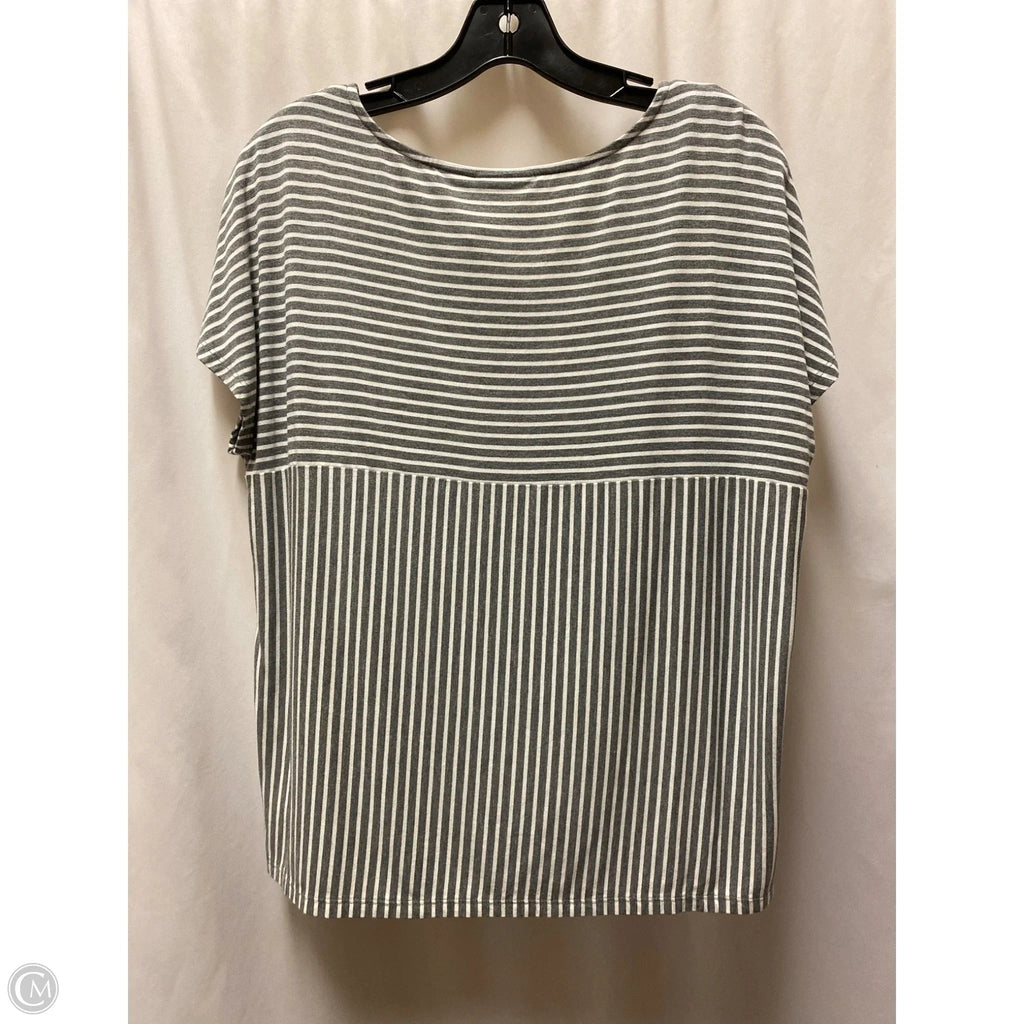 Top Short Sleeve By Tahari In Grey, Size: L