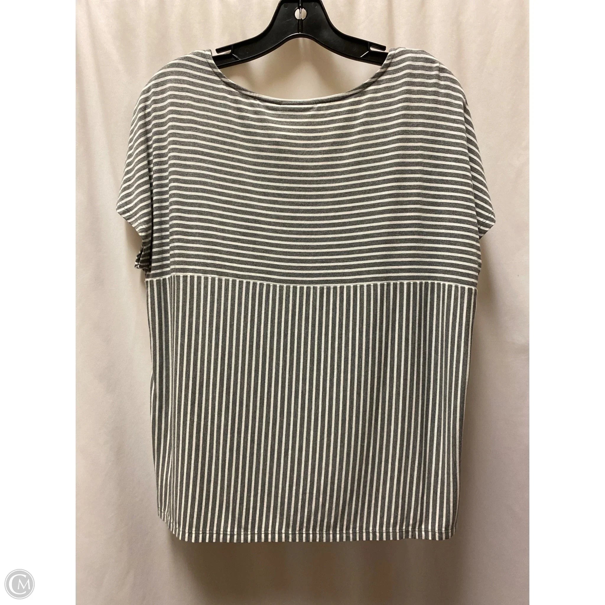 Top Short Sleeve By Tahari In Grey, Size: L