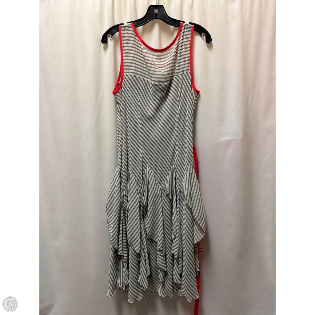 Dress Casual Maxi By Clothes Mentor In Grey, Size: M