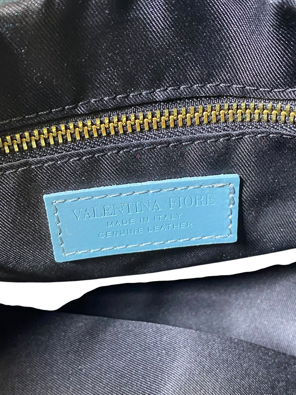 Handbag By Valentina Fiore, Size: Medium