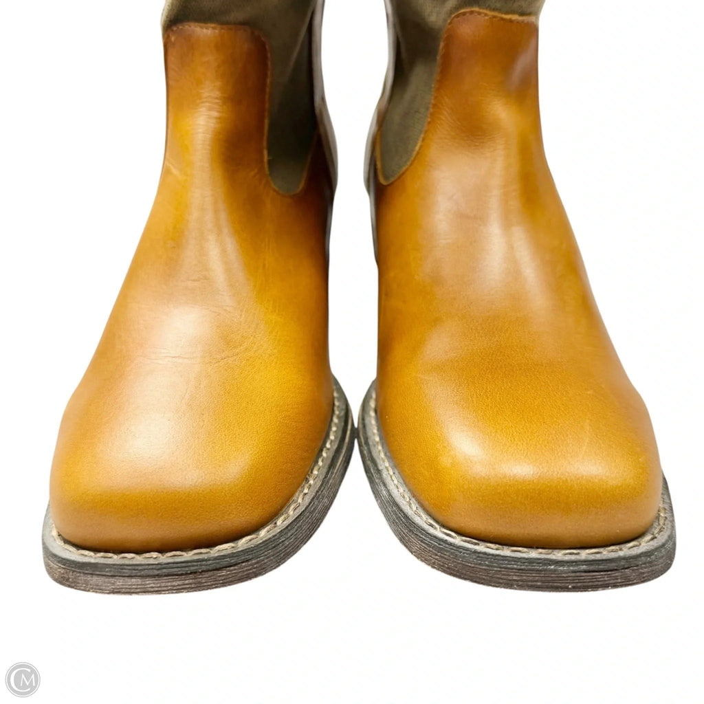 Boots Mid-calf Heels By Durango In Brown & Cream, Size: 9.5