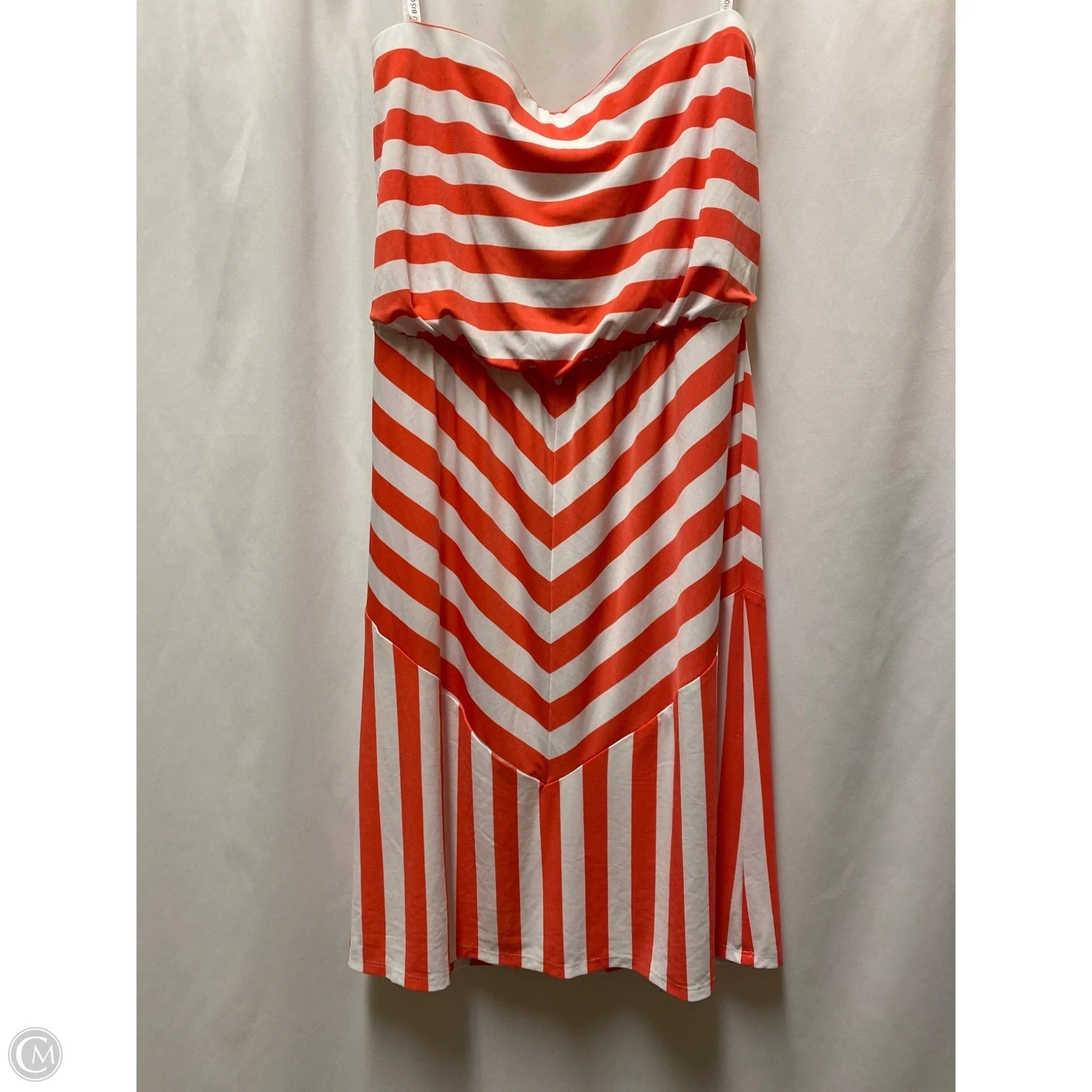 Dress Casual Midi By Bisou Bisou In Red & White, Size: M