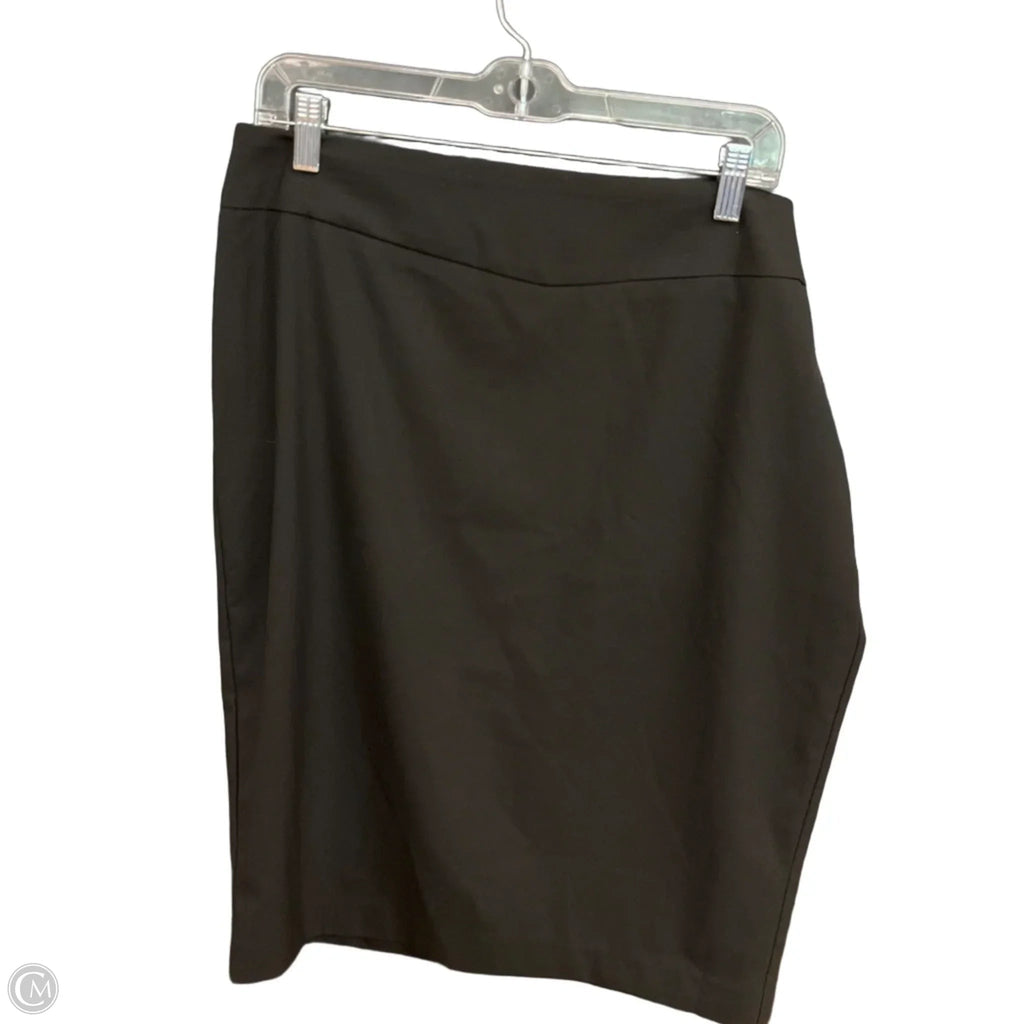Skirt Midi By Clothes Mentor In Black, Size: 14