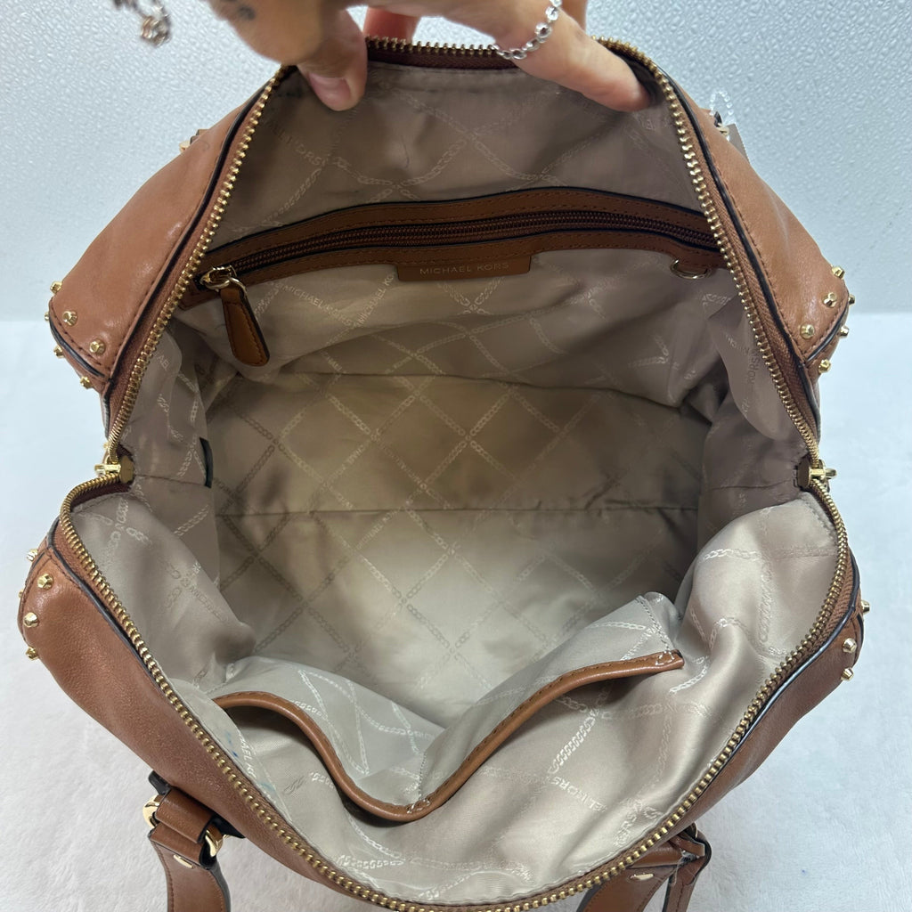Handbag Designer By Michael Kors, Size: Medium
