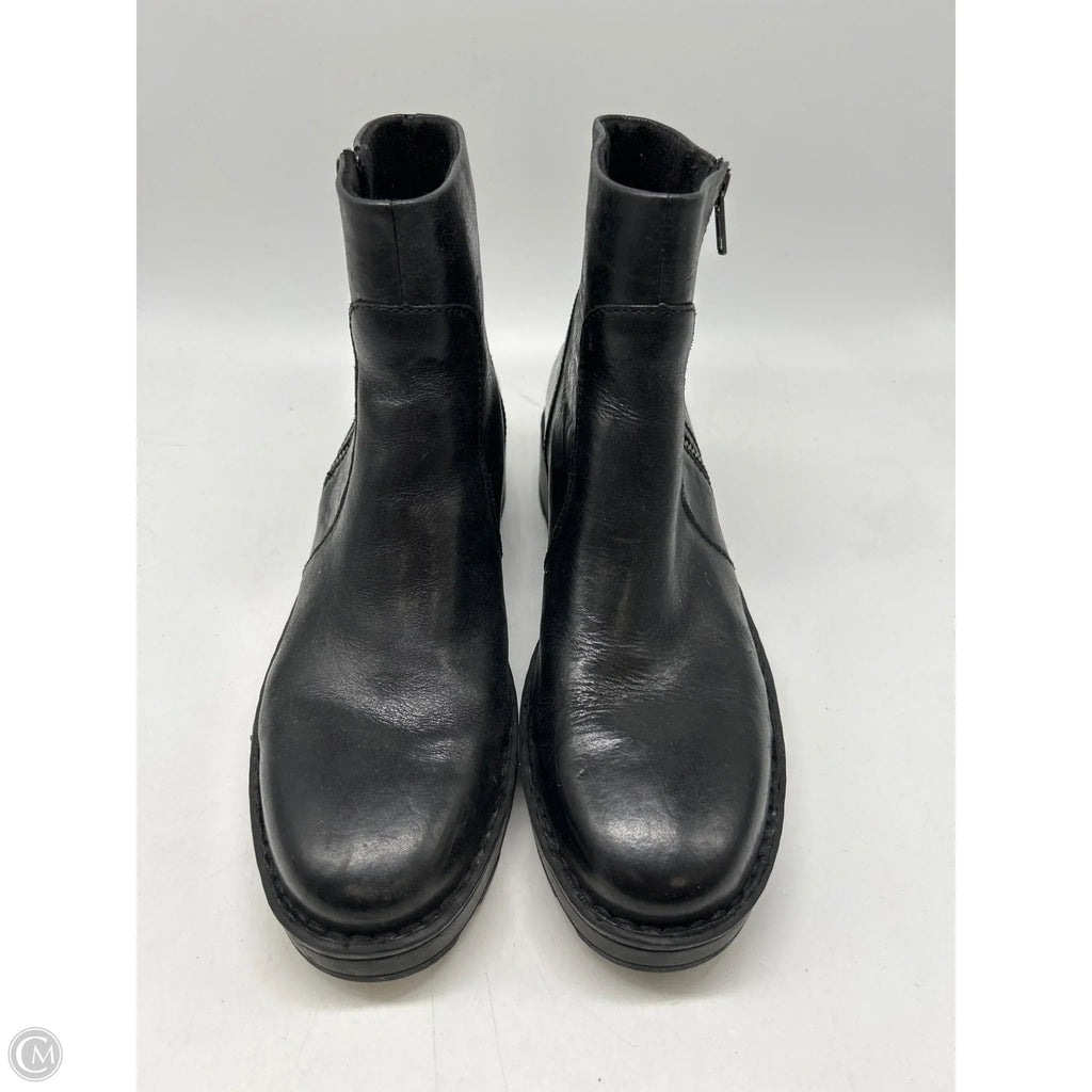 Boots Ankle Flats By Born In Black, Size: 10