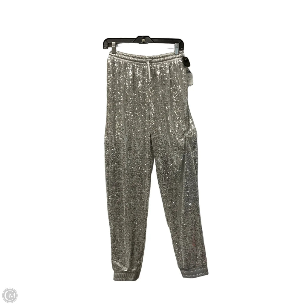 Pants Joggers By Clothes Mentor In Silver, Size: S