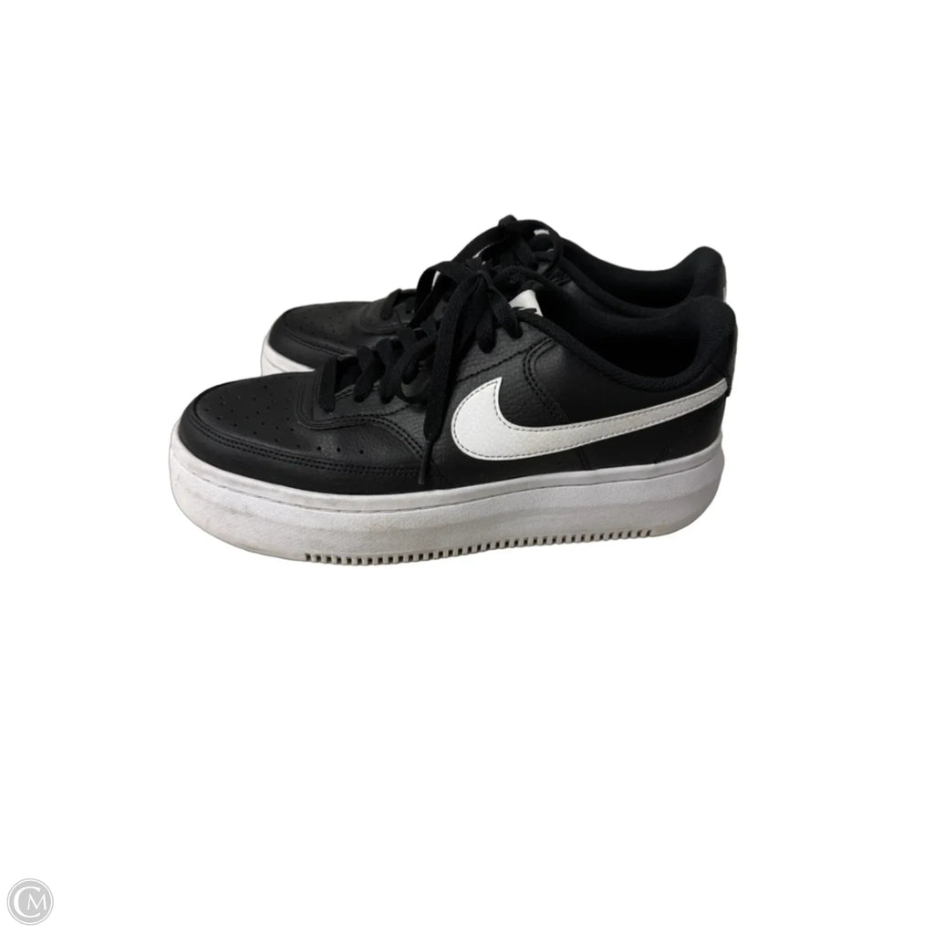 Shoes Athletic By Nike In Black & White, Size: 10