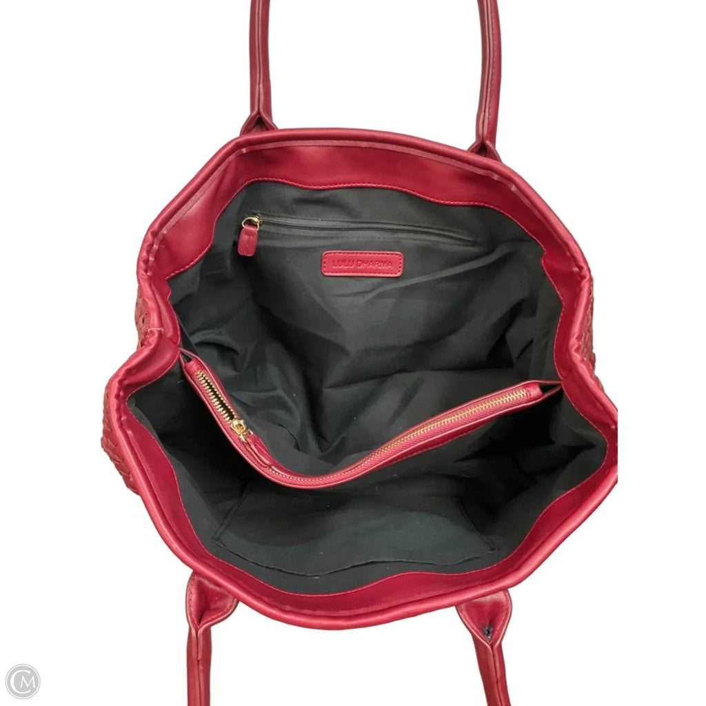 Tote By Clothes Mentor, Size: Medium