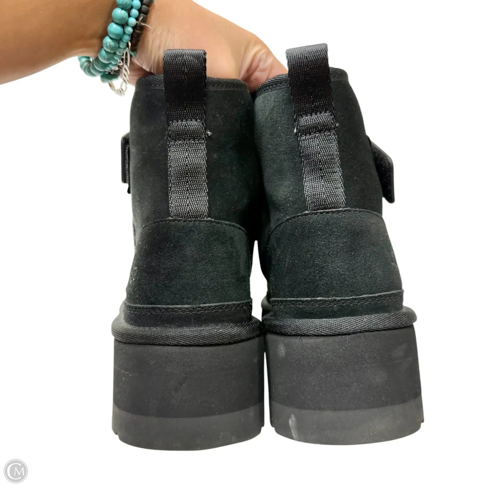 Boots Designer By Ugg In Black, Size: 8