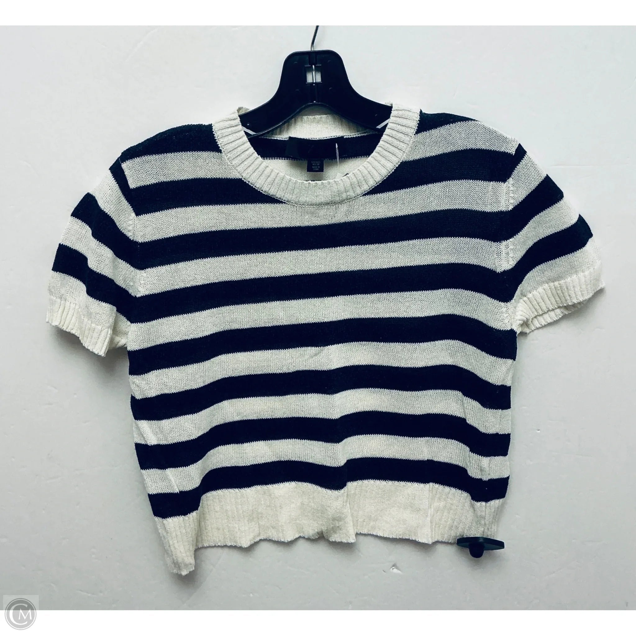 Top Short Sleeve By Zara In Striped Pattern, Size: M